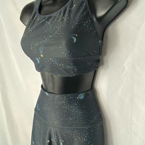 VS SPORT SPACE SET (CAPRIS & SPORTS BRA)